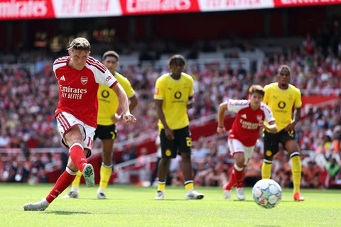 Dortmund vạch trần điểm yếu của Arsenal trước ngày khai màn Dortmund vạch trần điểm yếu của Arsenal trước ngày khai màn