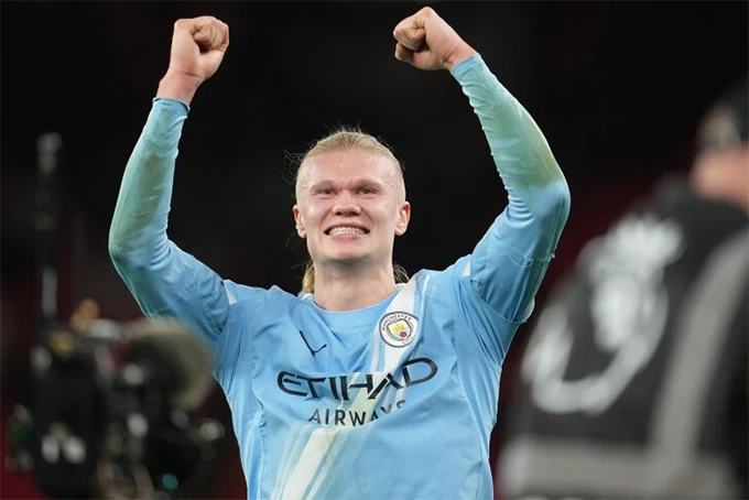 Erling Haaland bất ngờ đầu tư vào... cờ vua