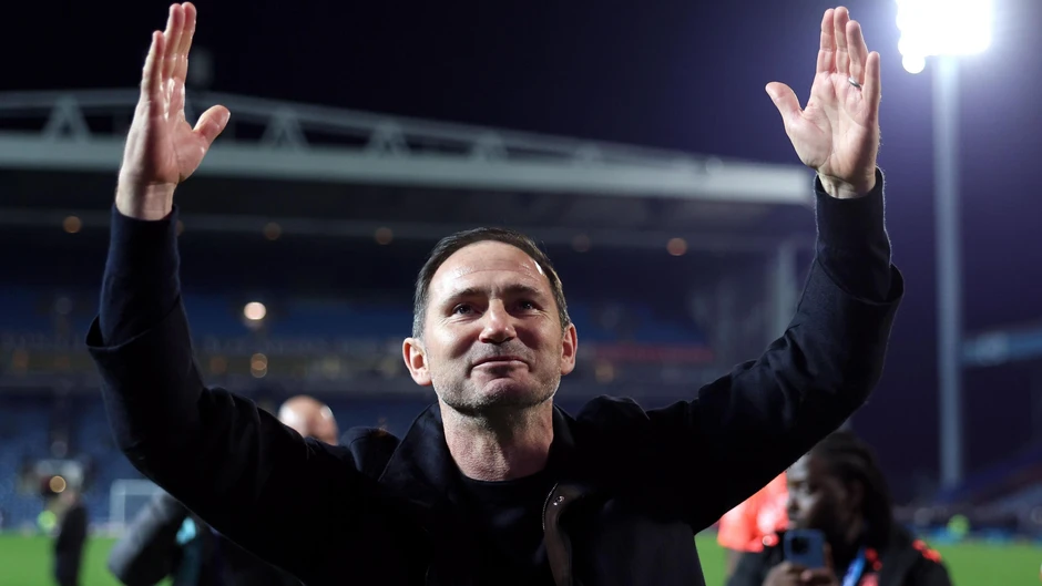 Frank Lampard đưa Coventry City thăng hạng sau 25 năm Frank Lampard đưa Coventry City thăng hạng sau 25 năm