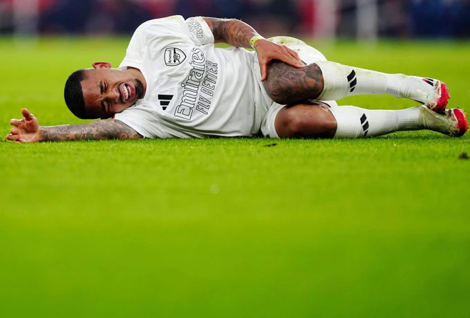 Gabriel Jesus: 'Ronaldo đã giúp tôi vượt qua giai đoạn khó khăn nhất' Gabriel Jesus: 'Ronaldo đã giúp tôi vượt qua giai đoạn khó khăn nhất'