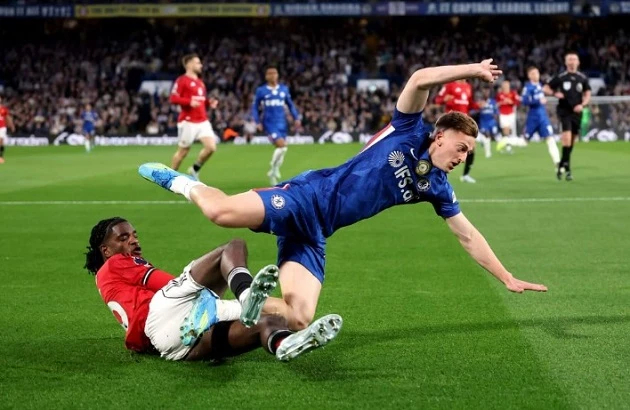 Gary Neville chê Chelsea thi đấu rệu rã như kẻ bại trận Gary Neville chê Chelsea thi đấu rệu rã như kẻ bại trận