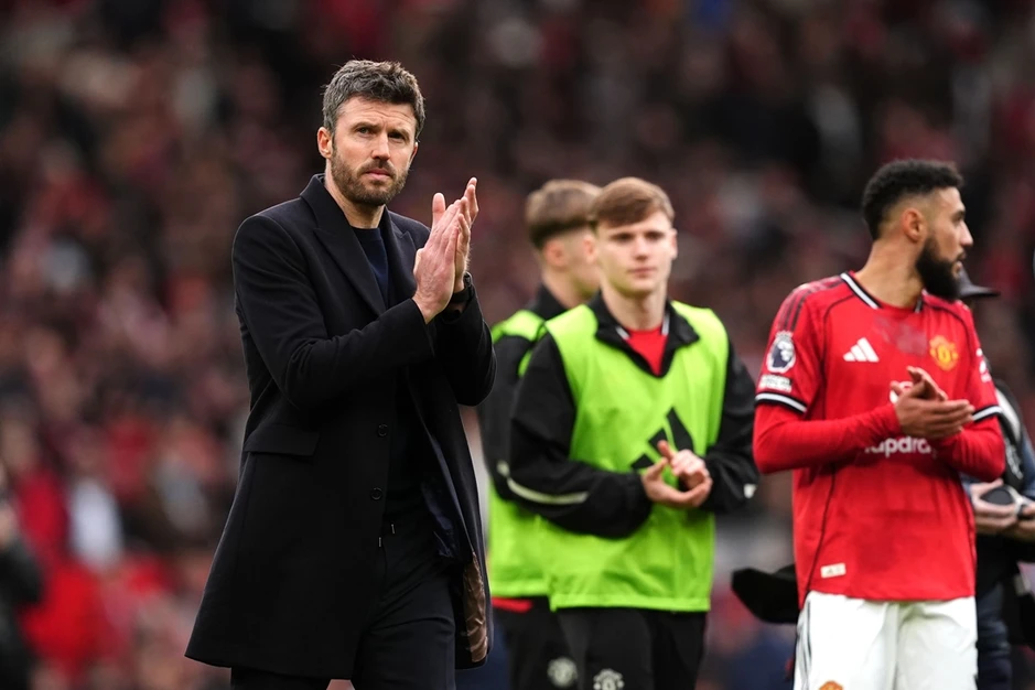 Giới chủ MU chớ vội trao ghế nóng cho Carrick Giới chủ MU chớ vội trao ghế nóng cho Carrick
