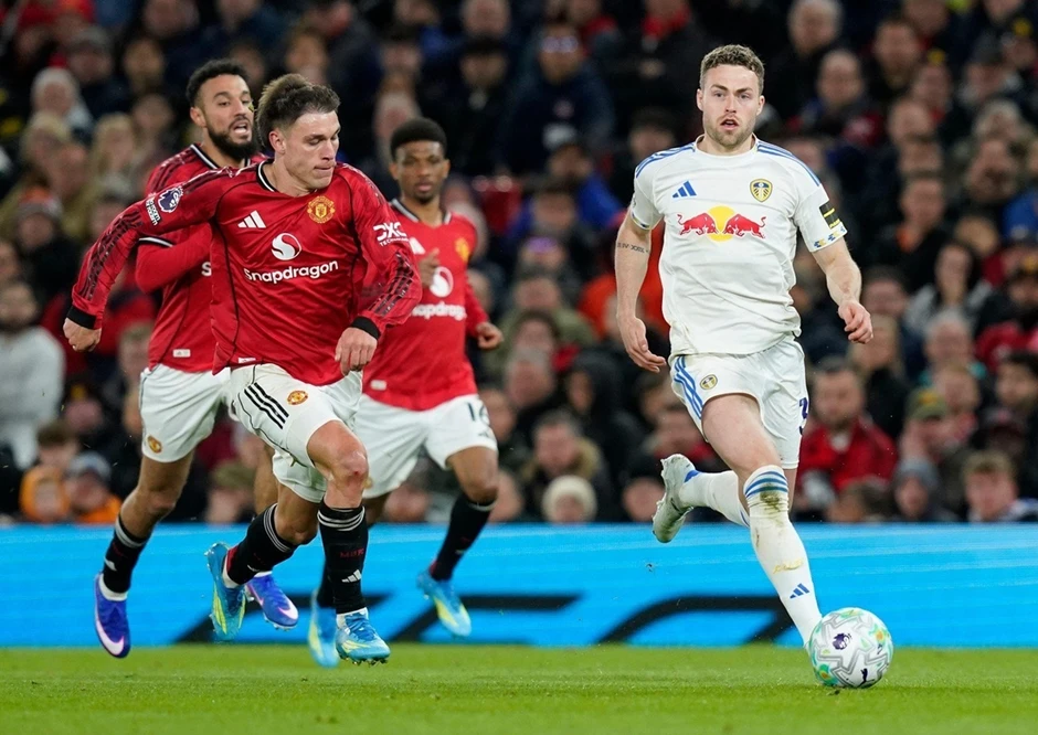 Giới chủ MU chớ vội trao ghế nóng cho Carrick Giới chủ MU chớ vội trao ghế nóng cho Carrick