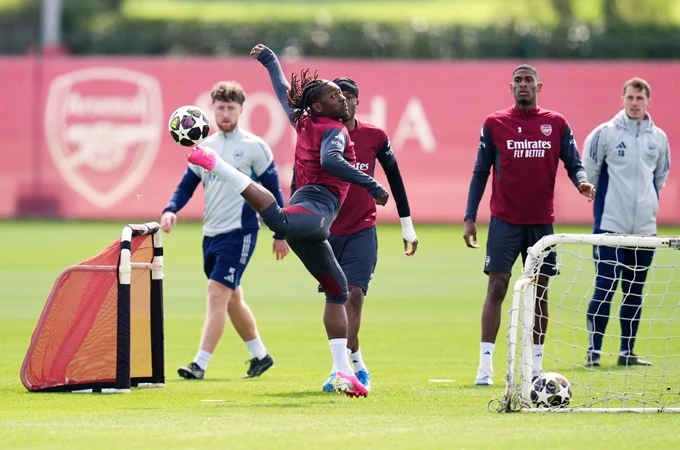 Gooner yên tâm, Arsenal vẫn là số 1 Premier League! Gooner yên tâm, Arsenal vẫn là số 1 Premier League!