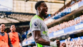 Hạ đẹp Chelsea, Guehi gửi chiến thư đến Arsenal