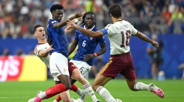 Hai bài học đắt giá Man Utd rút ra từ trận thua của tuyển Pháp Hai bài học đắt giá Man Utd rút ra từ trận thua của tuyển Pháp