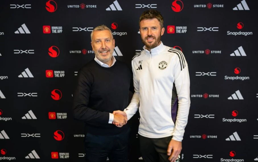 Hành trình Carrick "giải cứu" MU và khẳng định vị thế Hành trình Carrick "giải cứu" MU và khẳng định vị thế