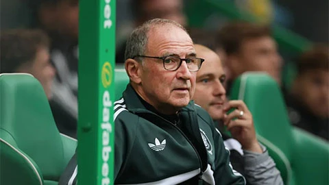 HLV từng đưa Celtic vào chung kết cúp châu Âu bất ngờ nhập viện HLV từng đưa Celtic vào chung kết cúp châu Âu bất ngờ nhập viện