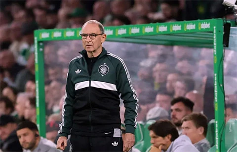 HLV từng đưa Celtic vào chung kết cúp châu Âu bất ngờ nhập viện HLV từng đưa Celtic vào chung kết cúp châu Âu bất ngờ nhập viện