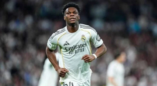 Hụt Fernandes là cơ hội để MU nâng cấp lên Tchouameni Hụt Fernandes là cơ hội để MU nâng cấp lên Tchouameni