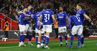 Ipswich Town chính thức thăng hạng Ngoại hạng Anh