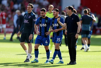 Iraola chia tay Bournemouth bằng tấm vé dự Europa League