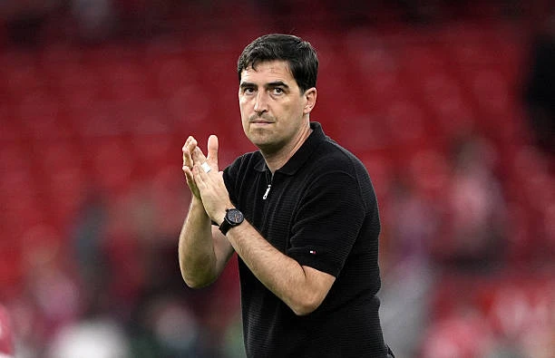 Iraola nói rõ vấn đề của Liverpool sau loạt trận giao hữu Iraola nói rõ vấn đề của Liverpool sau loạt trận giao hữu
