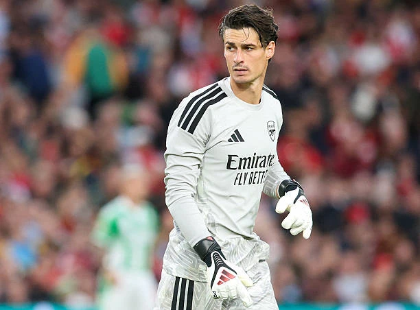 Kepa đang trở thành mắt xích yếu nhất của Arsenal? Kepa đang trở thành mắt xích yếu nhất của Arsenal?