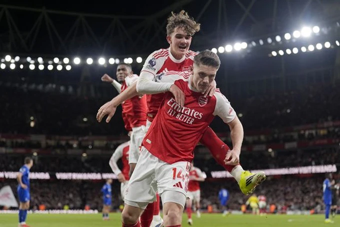 Kết quả Arsenal 2-0 Everton: Pháo thủ tiến gần chức vô địch Kết quả Arsenal 2-0 Everton: Pháo thủ tiến gần chức vô địch
