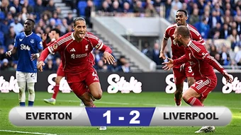 Kết quả Everton 1-2 Liverpool: The Kop thắng điên rồ