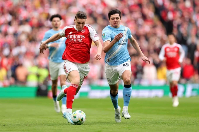 Khusanov: Từ cơn ác mộng ra mắt đến 'cỗ máy chiến đấu' của Man City Khusanov: Từ cơn ác mộng ra mắt đến 'cỗ máy chiến đấu' của Man City