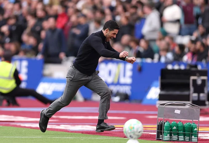 Kịch bản để Arsenal vô địch Ngoại hạng Anh sớm Kịch bản để Arsenal vô địch Ngoại hạng Anh sớm