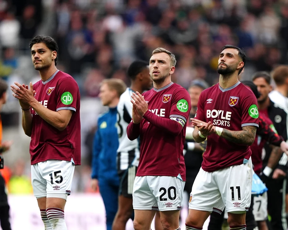Kịch bản trụ hạng Ngoại hạng Anh của Tottenham và West Ham Kịch bản trụ hạng Ngoại hạng Anh của Tottenham và West Ham