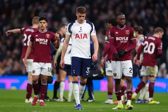 Kịch bản trụ hạng Ngoại hạng Anh của Tottenham và West Ham