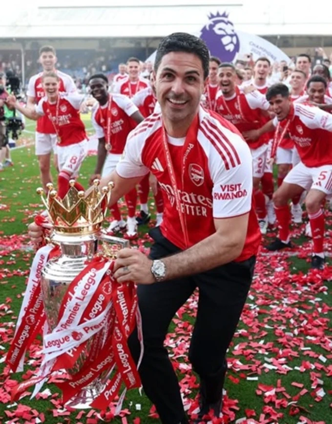 Kỷ nguyên thống trị của Arsenal tới rồi!