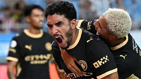 Lập cú đúp cho Man City, Marmoush vẫn bị fan chê không thương tiếc Lập cú đúp cho Man City, Marmoush vẫn bị fan chê không thương tiếc