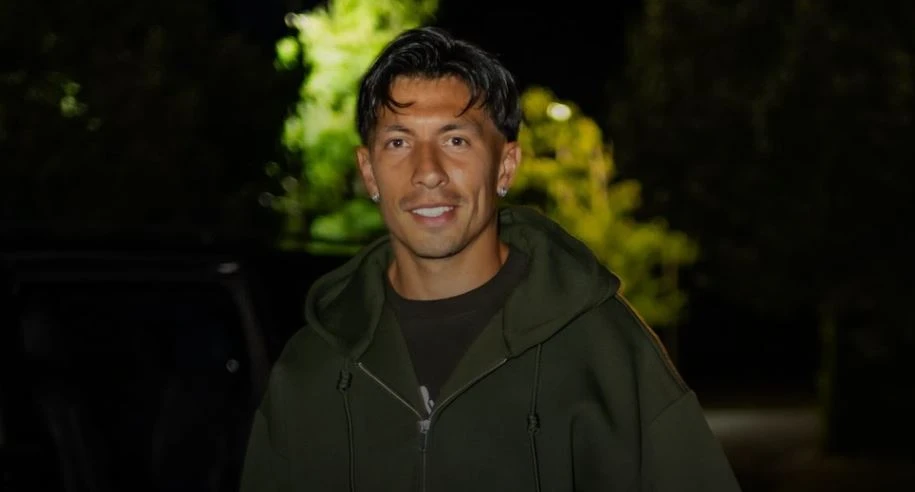 Lisandro Martinez hội quân cùng Man Utd tại Ireland Lisandro Martinez hội quân cùng Man Utd tại Ireland