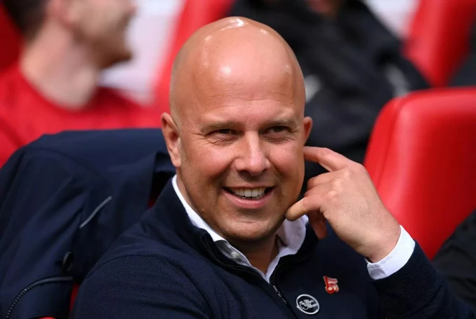 Liverpool đưa ra quyết định quan trọng về Arne Slot Liverpool đưa ra quyết định quan trọng về Arne Slot