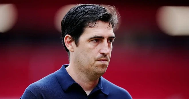 Liverpool giữ ghế cho Slot, ngầm nhắm Iraola Liverpool giữ ghế cho Slot, ngầm nhắm Iraola