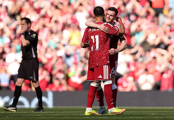 Liverpool hòa Brentford trong ngày Salah và Robertson chia tay Liverpool hòa Brentford trong ngày Salah và Robertson chia tay