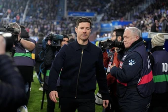 Lợi thế bị lãng quên giúp Alonso tái thiết đế chế Chelsea