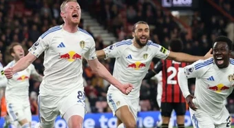 Longstaff ghi bàn phút 97 giúp Leeds cầm hòa Bournemouth