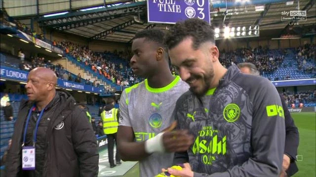Lý do bất ngờ khiến ngôi sao Man City từ chối nhận giải hay nhất trận Lý do bất ngờ khiến ngôi sao Man City từ chối nhận giải hay nhất trận
