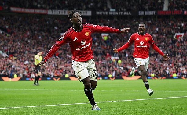 Mainoo có thể là số 6 hoàn hảo cho Man Utd Mainoo có thể là số 6 hoàn hảo cho Man Utd
