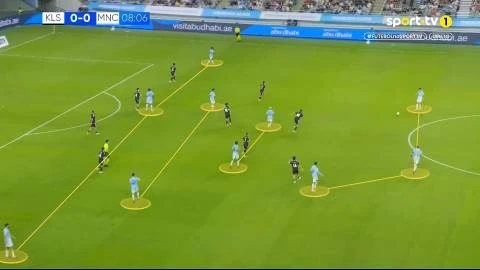 Man City của Maresca có gì khác so với của Guardiola? Man City của Maresca có gì khác so với của Guardiola?