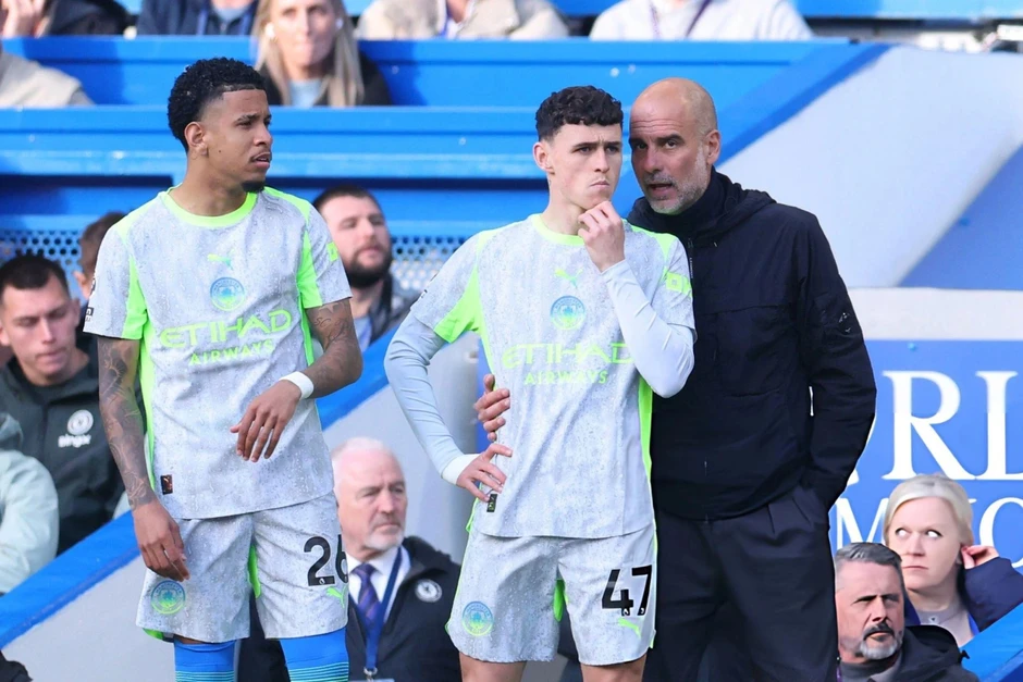 Man City đánh bại Arsenal, thắp lại hy vọng vô địch Man City đánh bại Arsenal, thắp lại hy vọng vô địch