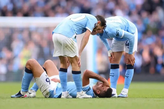 Man City nhận hung tin Man City nhận hung tin