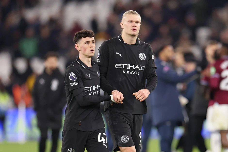 Man City sảy chân trước West Ham, Arsenal hưởng lợi lớn Man City sảy chân trước West Ham, Arsenal hưởng lợi lớn
