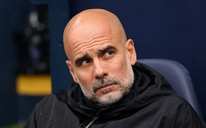 Man City thắng Crystal Palace, cuộc đua vô địch thêm kịch tính Man City thắng Crystal Palace, cuộc đua vô địch thêm kịch tính