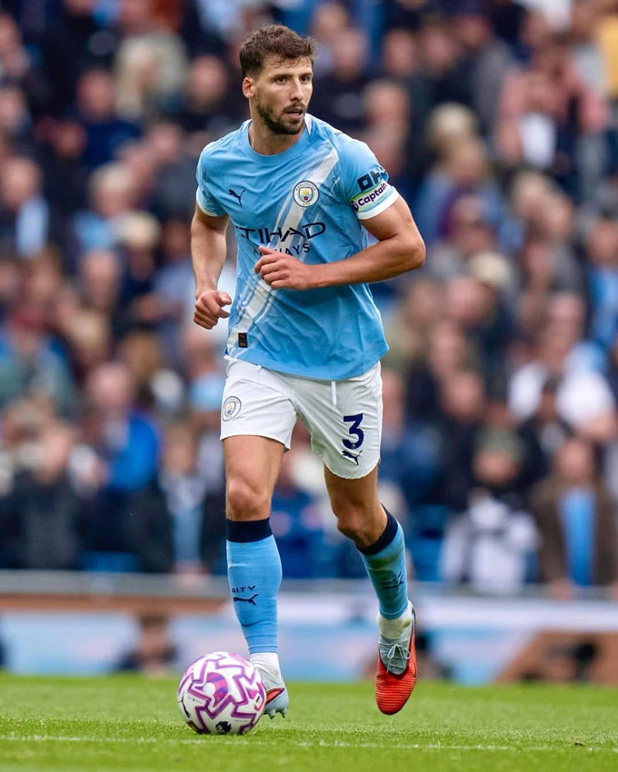 Man City tổn thất lực lượng trước đại chiến với Arsenal Man City tổn thất lực lượng trước đại chiến với Arsenal
