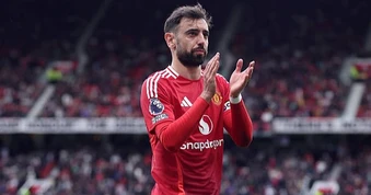 Man Utd đổi thái độ với Bruno Fernandes