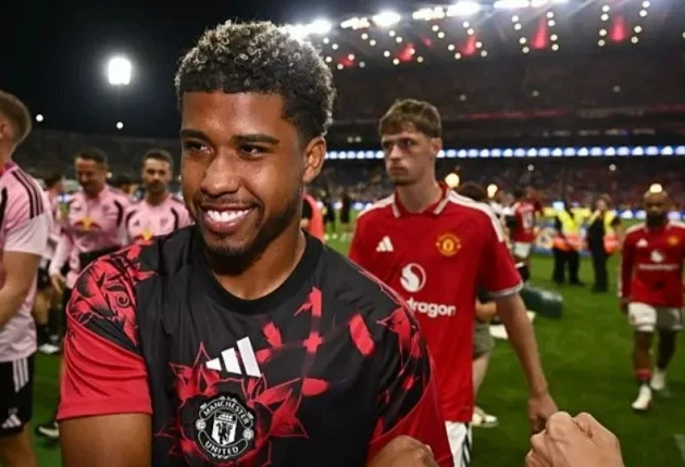 Man Utd lấy gì làm tựa cho mùa giải mới? Man Utd lấy gì làm tựa cho mùa giải mới?