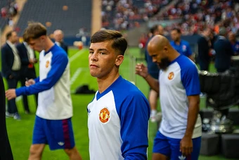 Man Utd và bài toán khó mang tên Shea Lacey
