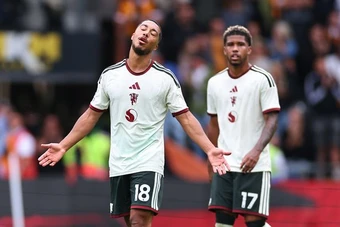 Man Utd và màn ra mắt mờ nhạt của bộ đôi tân binh 85 triệu