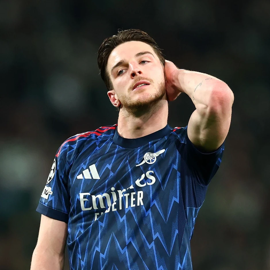 Mikel Arterta nên bỏ suy nghĩ cho Rice đá hậu vệ cánh Mikel Arterta nên bỏ suy nghĩ cho Rice đá hậu vệ cánh