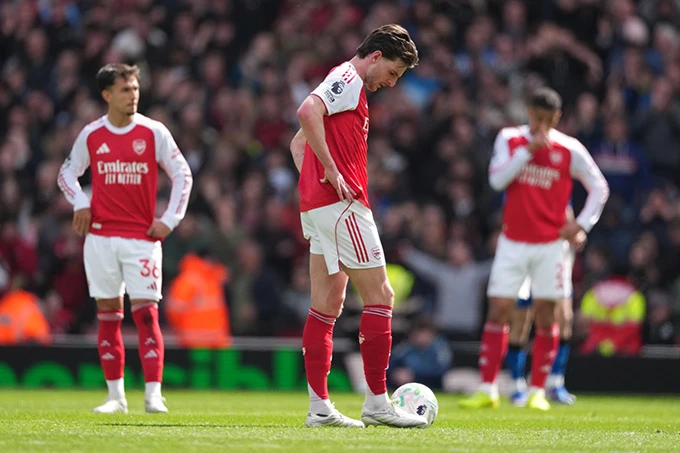 Mikel Arteta liệu có xứng đáng tiếp tục dẫn dắt Arsenal? Mikel Arteta liệu có xứng đáng tiếp tục dẫn dắt Arsenal?