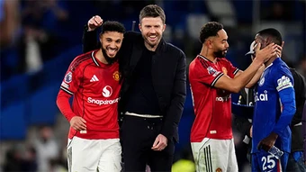 MU cần bao nhiêu điểm nữa để có vé dự Champions League?