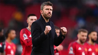 MU của Carrick đứng trước cột mốc lịch sử trước Liverpool