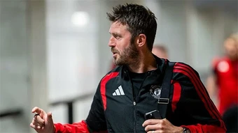 MU giờ là 'ma xó' tại Premier League