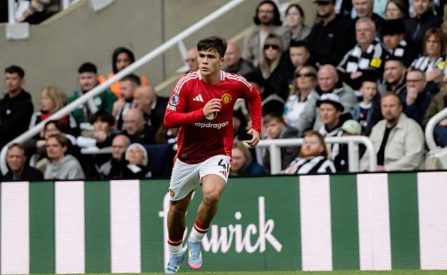 MU học Man City và Chelsea kiếm tiền từ lò đào tạo MU học Man City và Chelsea kiếm tiền từ lò đào tạo